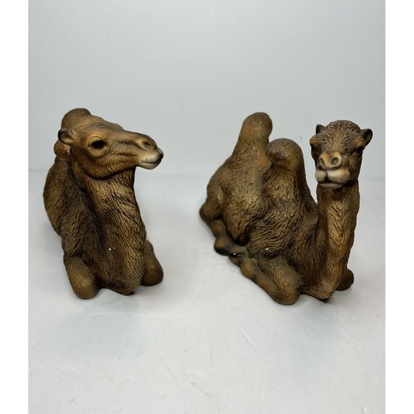 Kingdom Harvey Knox Camel 1983 Hand Painted Made In Japan Global Art A & B Set - Picture 2 of 12